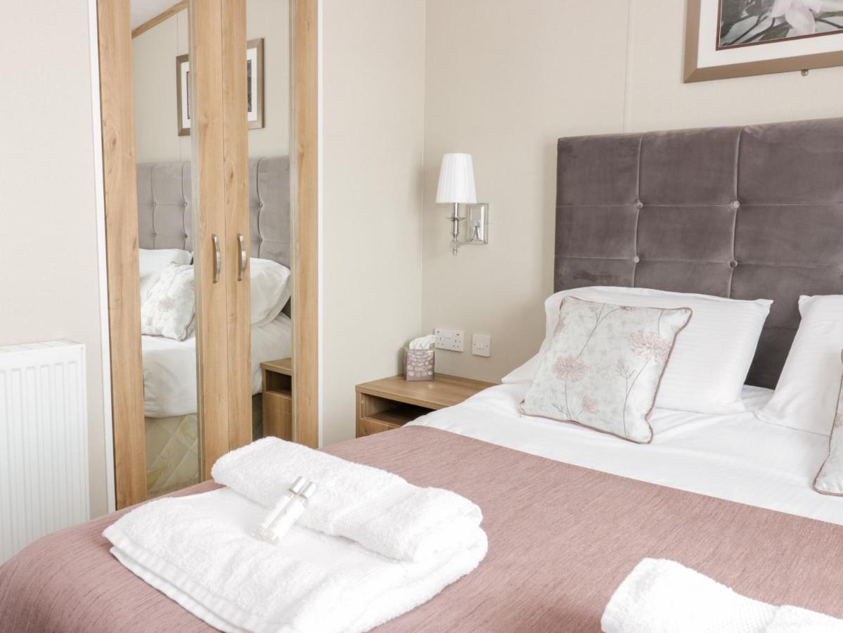 Serena Lodge Jedburgh Eksteriør billede